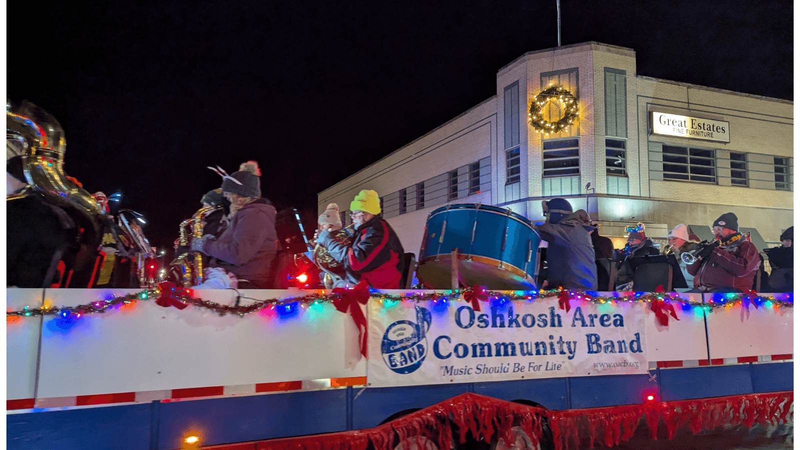 Oshkosh Holiday Parade cancelled due to frigid weather